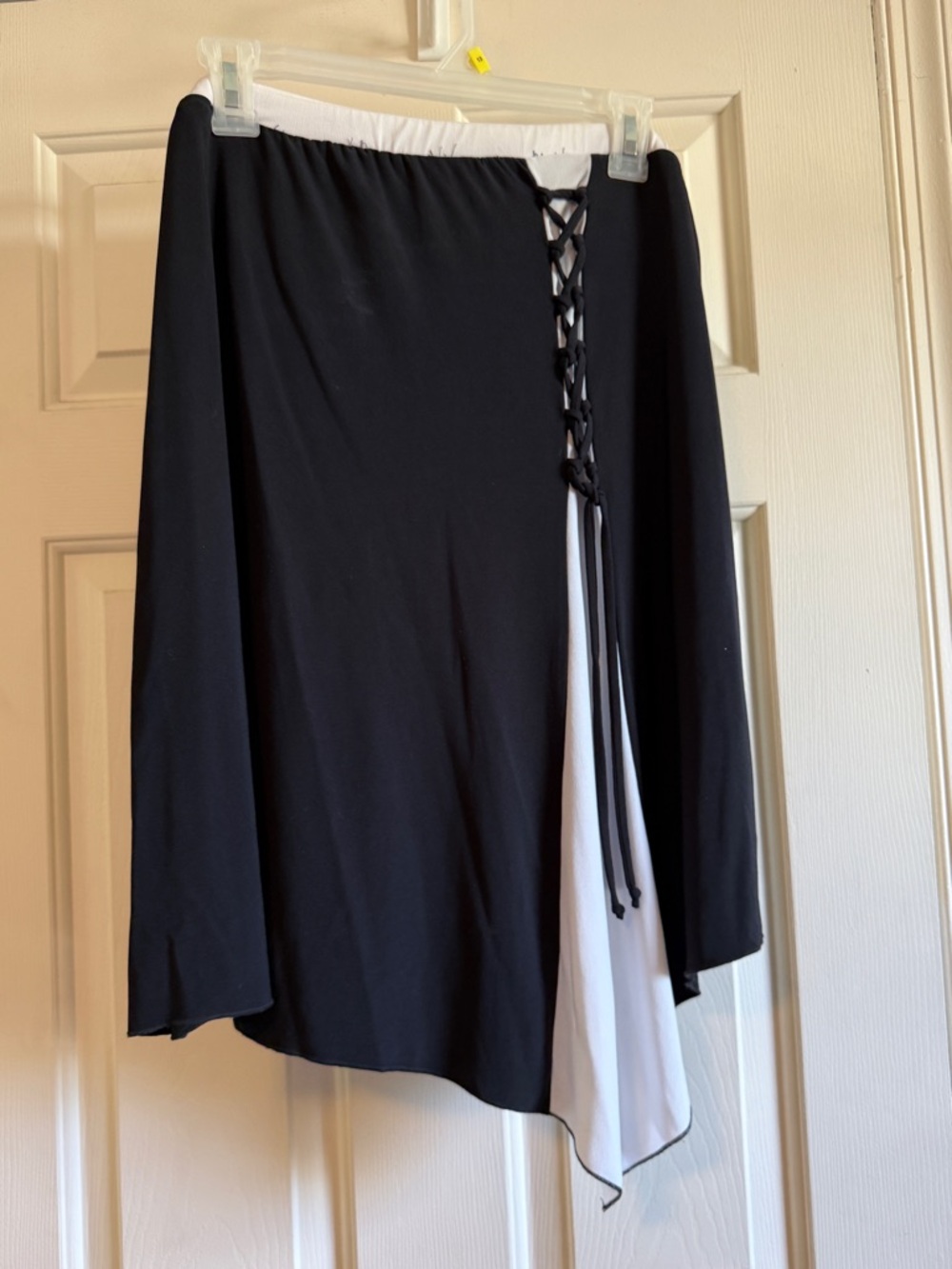 Black and White Asymmetric Lace-Up Skirt